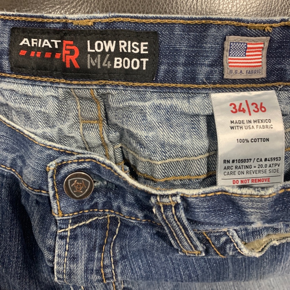 🔥5 pair of Ariat FR M4 Low Rise Bootcut Jeans.🔥